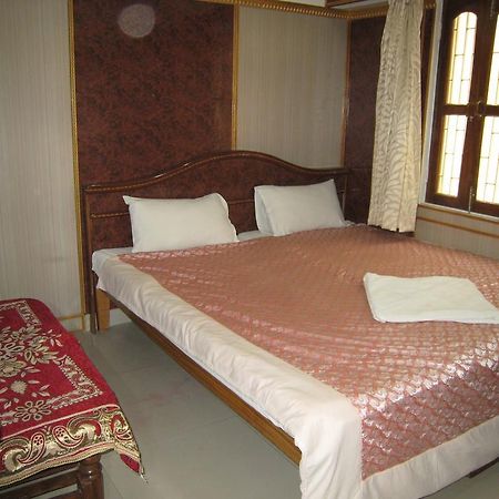 Kedareswar B&B Varanasi Exterior photo