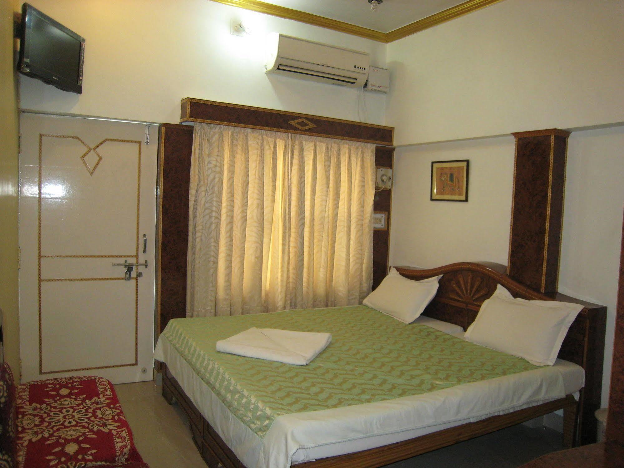 Kedareswar B&B Varanasi Exterior photo